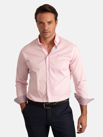 Williot Regular fit Button Up Shirt in Pink: front