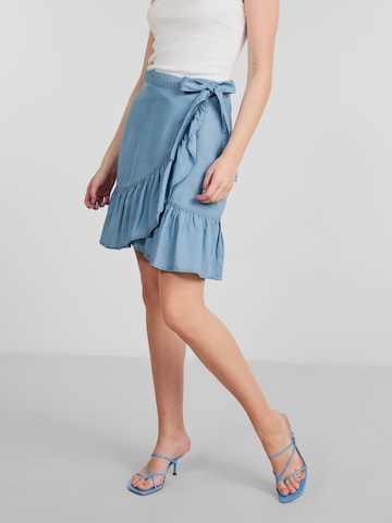 PIECES Skirt 'VILMA' in Blue: front