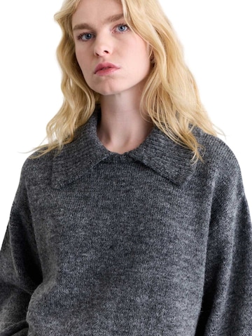 MANUKA Sweater in Grey