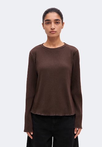 Tricou de la s.Oliver pe maro: față