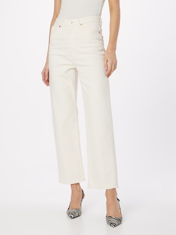 Monki Regular Jeans in White: front