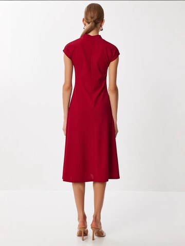 Happiness İstanbul - Vestido em vermelho