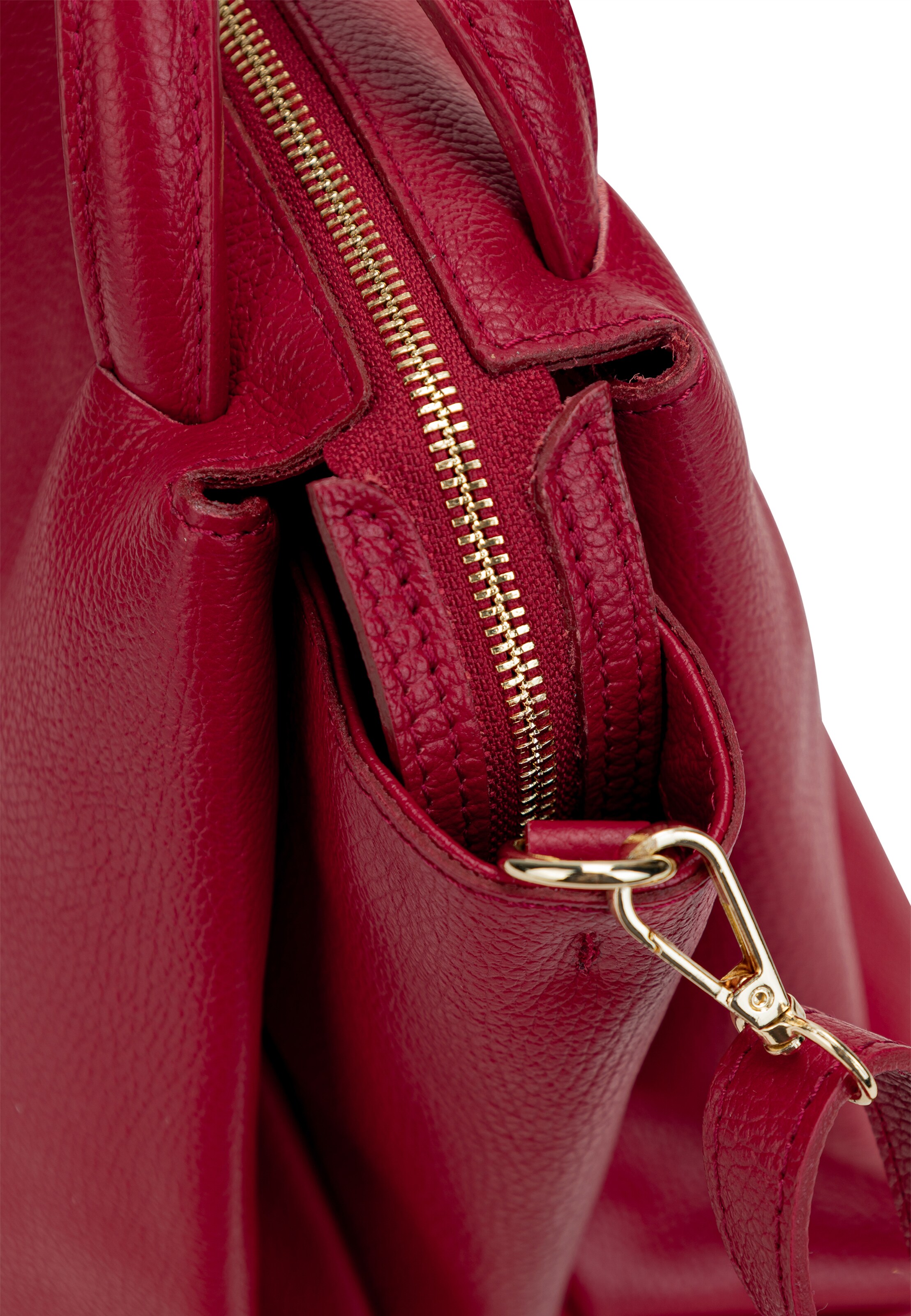 faina Handbag in Red