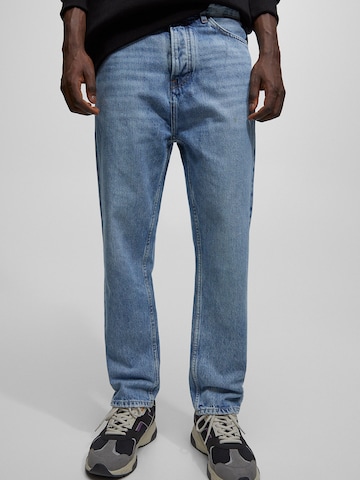 Pull&Bear Regular Jeans in Blue: front