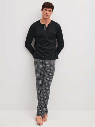 Pigiama lungo 'Relax Cosy Vibes 4' di CALIDA in nero
