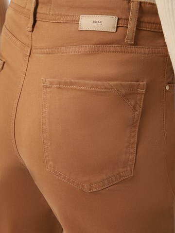 BRAX Regular Jeans 'Carola' in Brown