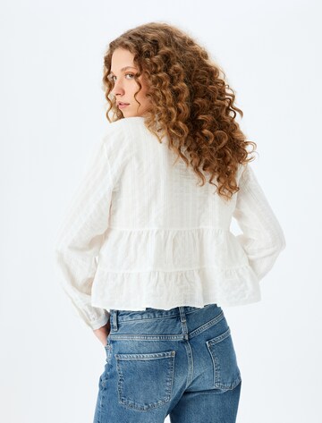 Koton Bluse in Beige