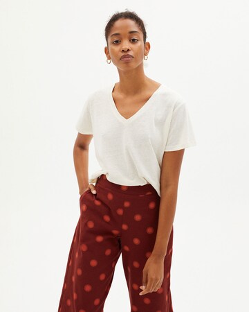 Thinking MU T-Shirt 'Clavel' in Weiß: Vorderseite