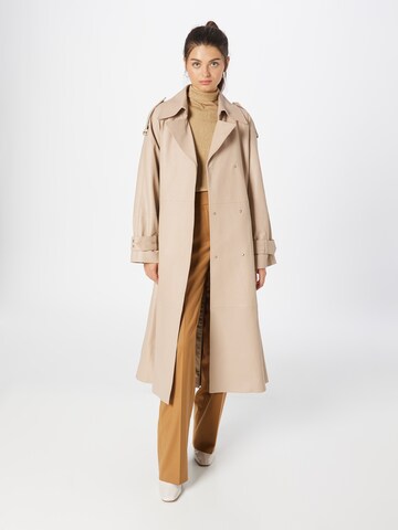 IVY OAK Between-Seasons Coat in Beige