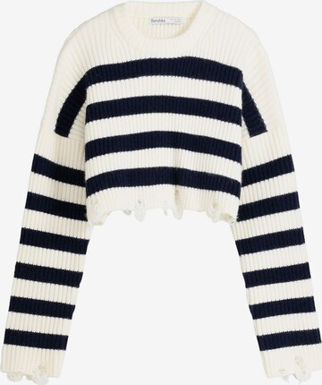 Bershka Sweater in Beige: front