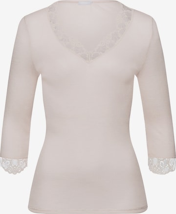 Hanro Undershirt in Pink: front