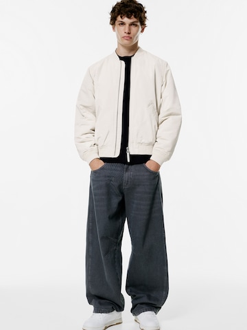 Veste mi-saison Pull&Bear en blanc