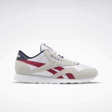 Sneaker bassa 'Classic' di Reebok in bianco