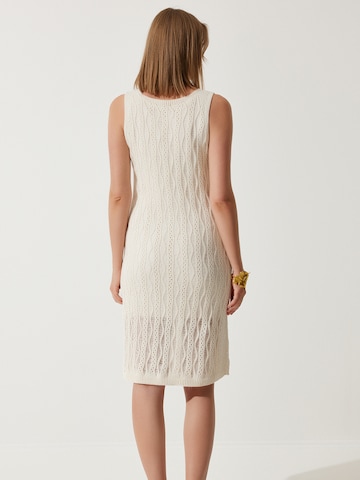 Happiness İstanbul Πλεκτό φόρεμα σε μπεζ
