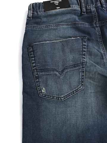 Tapered Jeans '2030 D-KROOLEY JOGGJEANS Superstretch & Supersoft' di DIESEL in blu