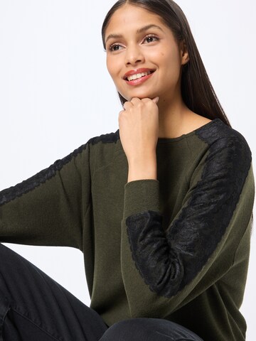 Dorothy Perkins Футболка в Зеленый