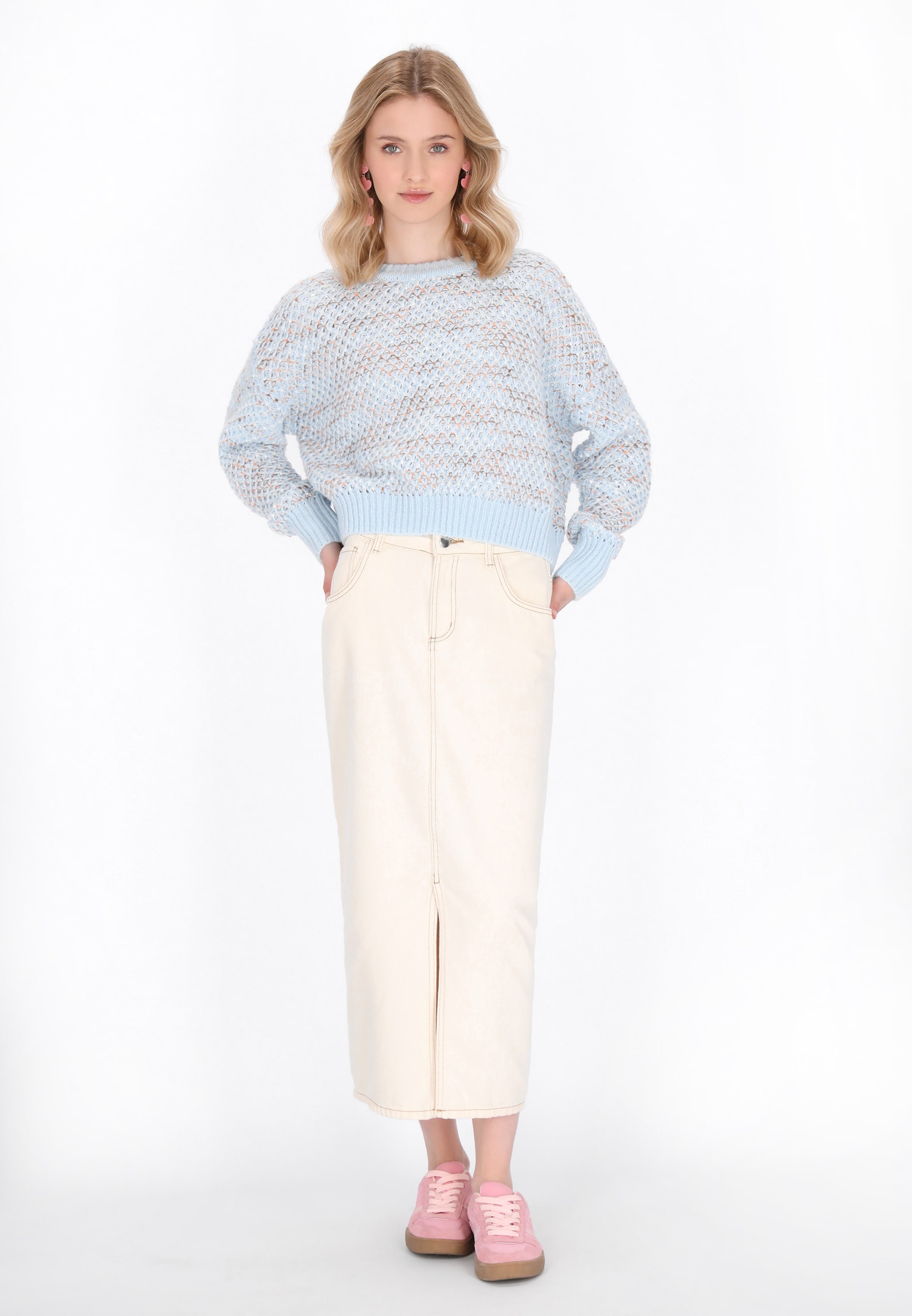 swirly Sweater in Blue