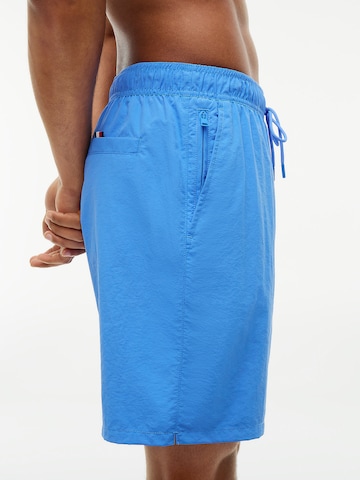 TOMMY HILFIGER Zwemshorts in Blauw