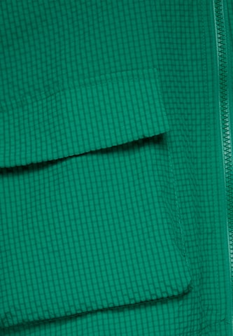 myMo ATHLSR Between-Season Jacket in Green