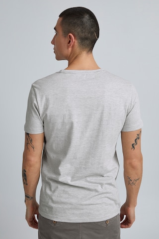 11 Project T-Shirt Fiete in Grau