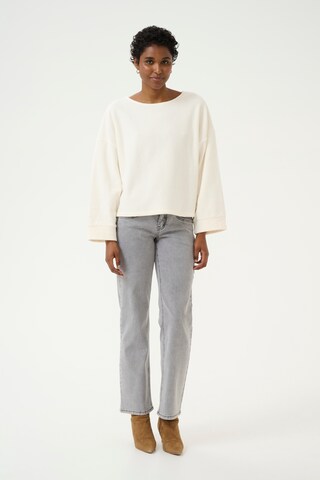 Cream Sweatshirt 'CR Franny' i beige