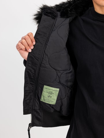 ALPHA INDUSTRIES Зимно яке '45P' в черно