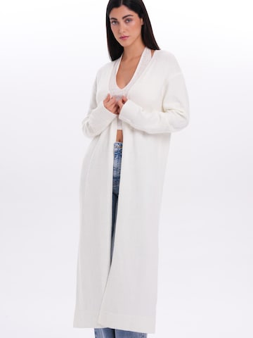 Giacchetta di MYLAVIE by Sarah Harrison in bianco: frontale