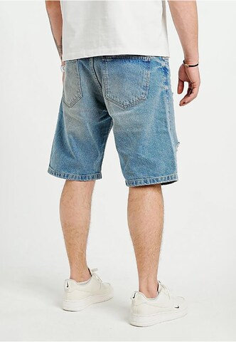 2Y Premium Regular Shorts in Blau