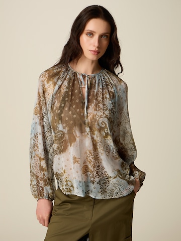 Camicia da donna di oltre in marrone