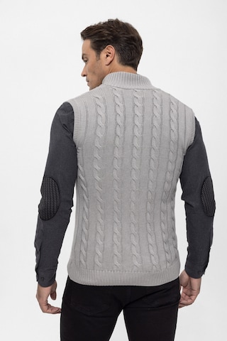 Felix Hardy Vest in Grey