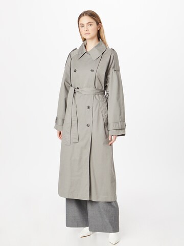 Manteau mi-saison 'Zenni' WEEKDAY en gris : devant