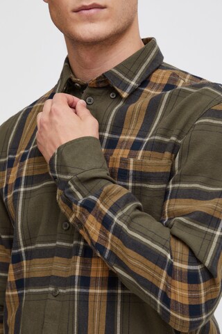 !Solid - Ajuste regular Camisa 'Brandt' en verde
