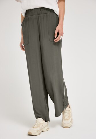 Street One Studio Loosefit Hose in Grün