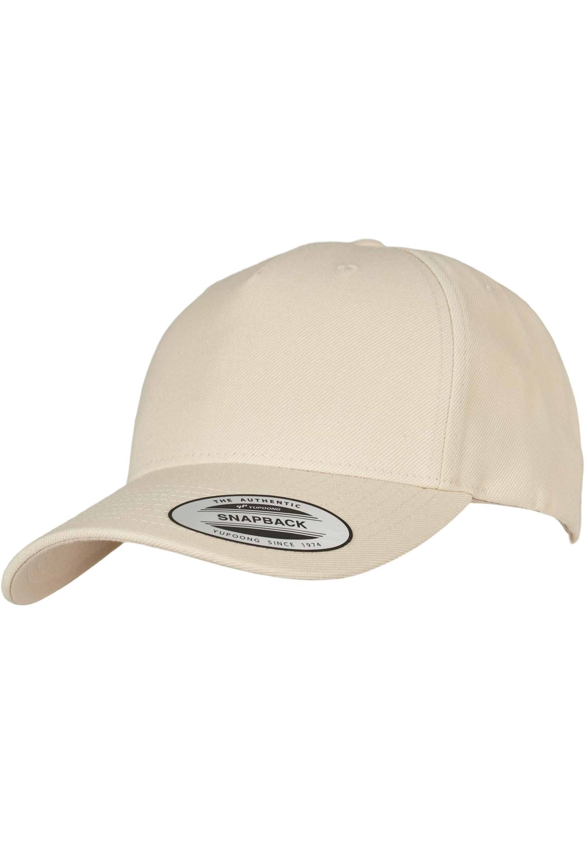 Casquette Flexfit en gris : devant