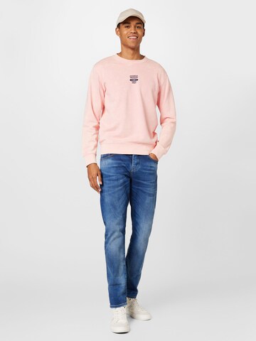 GUESS - Sweatshirt 'USTIN' em rosa