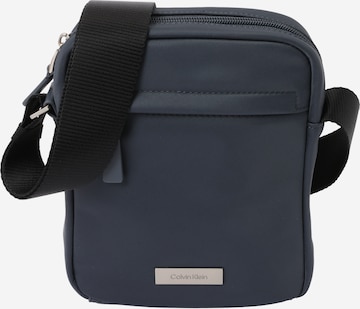 Regular Geantă de umăr de la Calvin Klein pe albastru: față