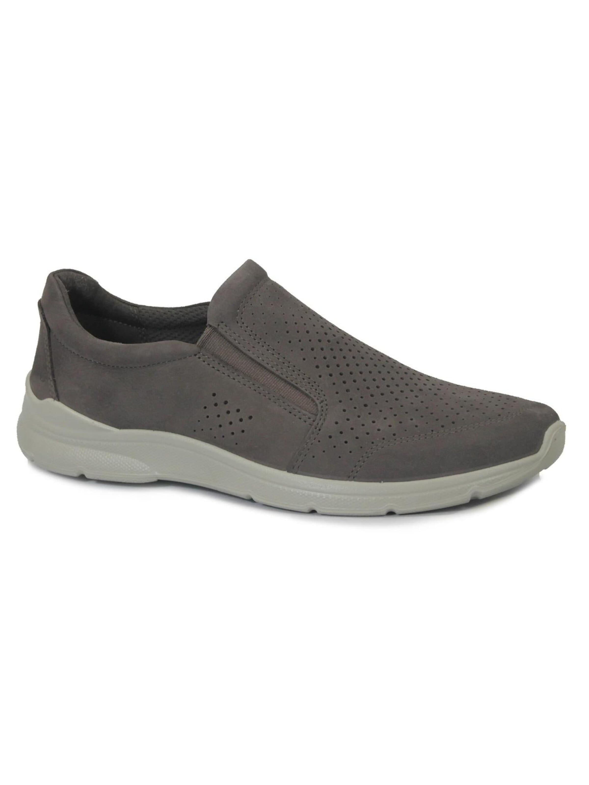 Chaussure basse ECCO en gris : devant