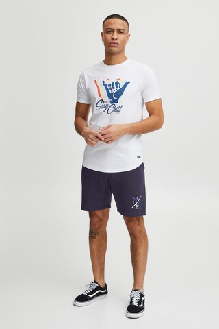 INDICODE JEANS Regular Sweatshorts in Blau