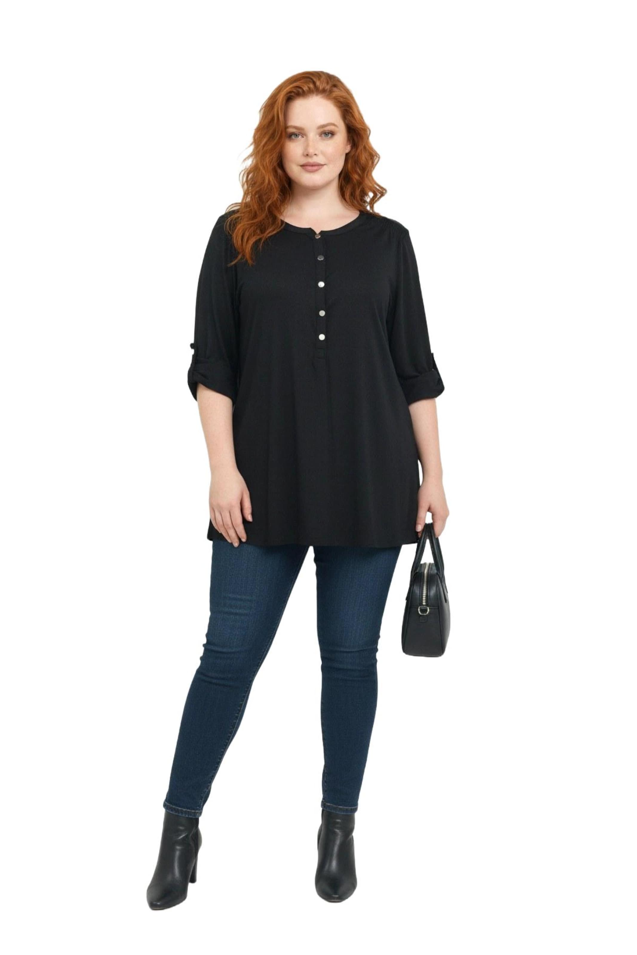 Shape Of You Blouse in Black