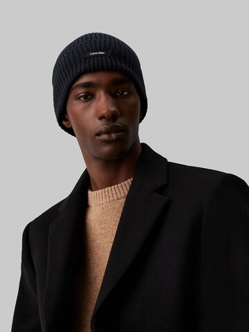 Calvin Klein Beanie in Blue: front
