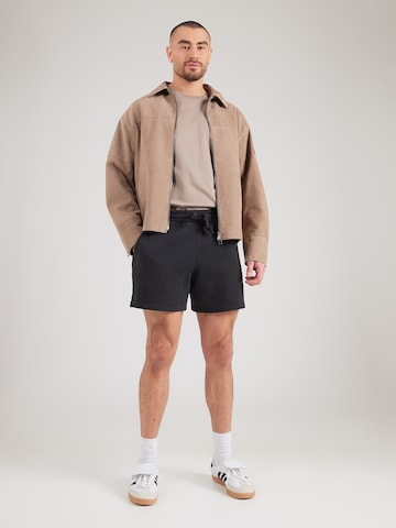 HOLLISTER - Regular Calças em preto