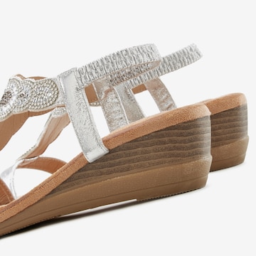 LASCANA Sandals in Silver