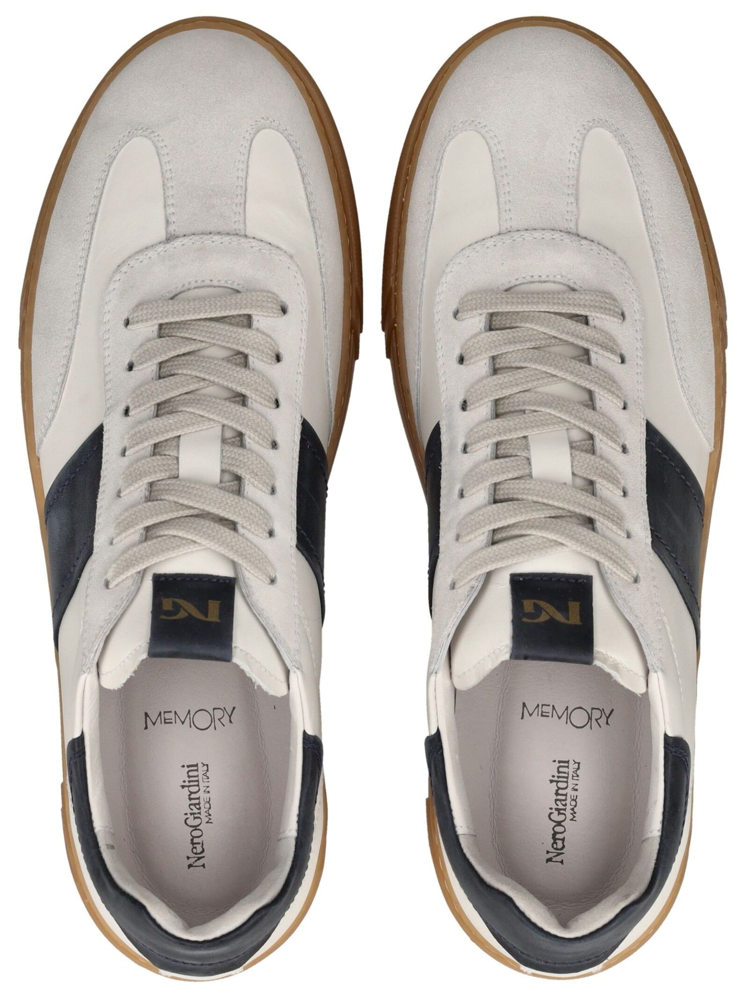 Sneaker bassa di Nero Giardini in bianco