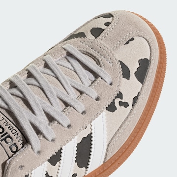ADIDAS ORIGINALS - Zapatillas deportivas 'Handball Spezial' en gris