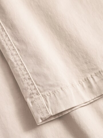 NIKIN Regular Chino in Beige