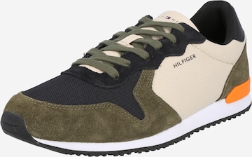 TOMMY HILFIGER - Zapatillas deportivas bajas en verde: frente