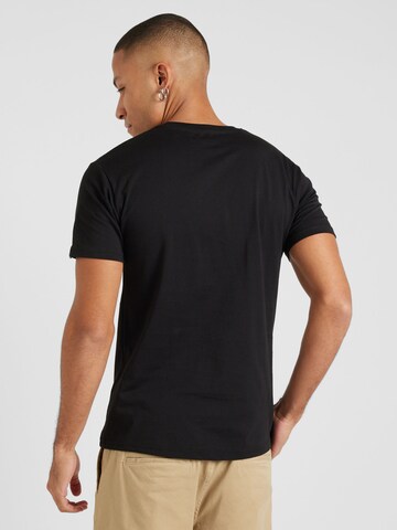 ALPHA INDUSTRIES Tričko – černá