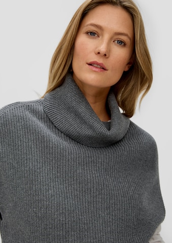 s.Oliver Sweater in Grey