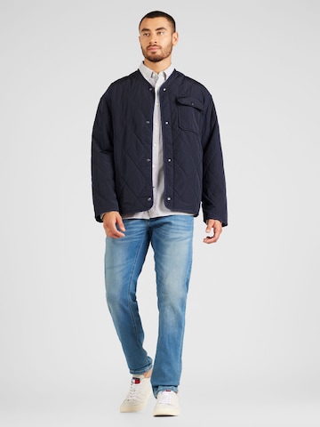 TOMMY HILFIGER Jacke in Blau