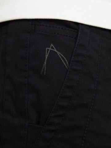 CHASIN' Regular Chino ' Resa.L Magnus ' in Zwart